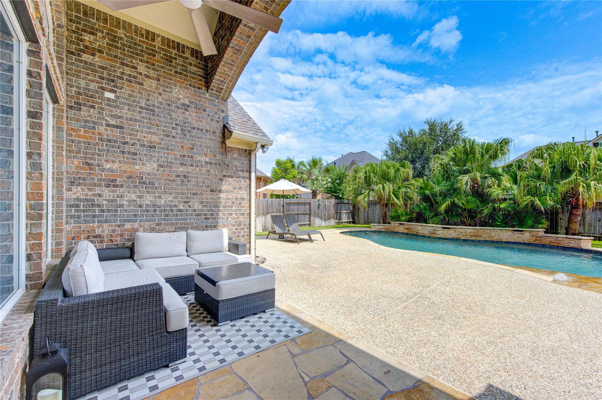 25914 Kyler Cove Lane