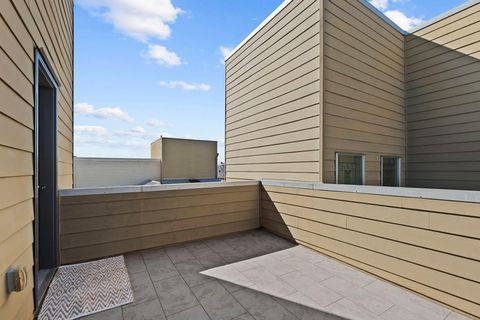 Tiny photo for 437 Meadow Street, Houston, TX 77020 (MLS # 70464631)