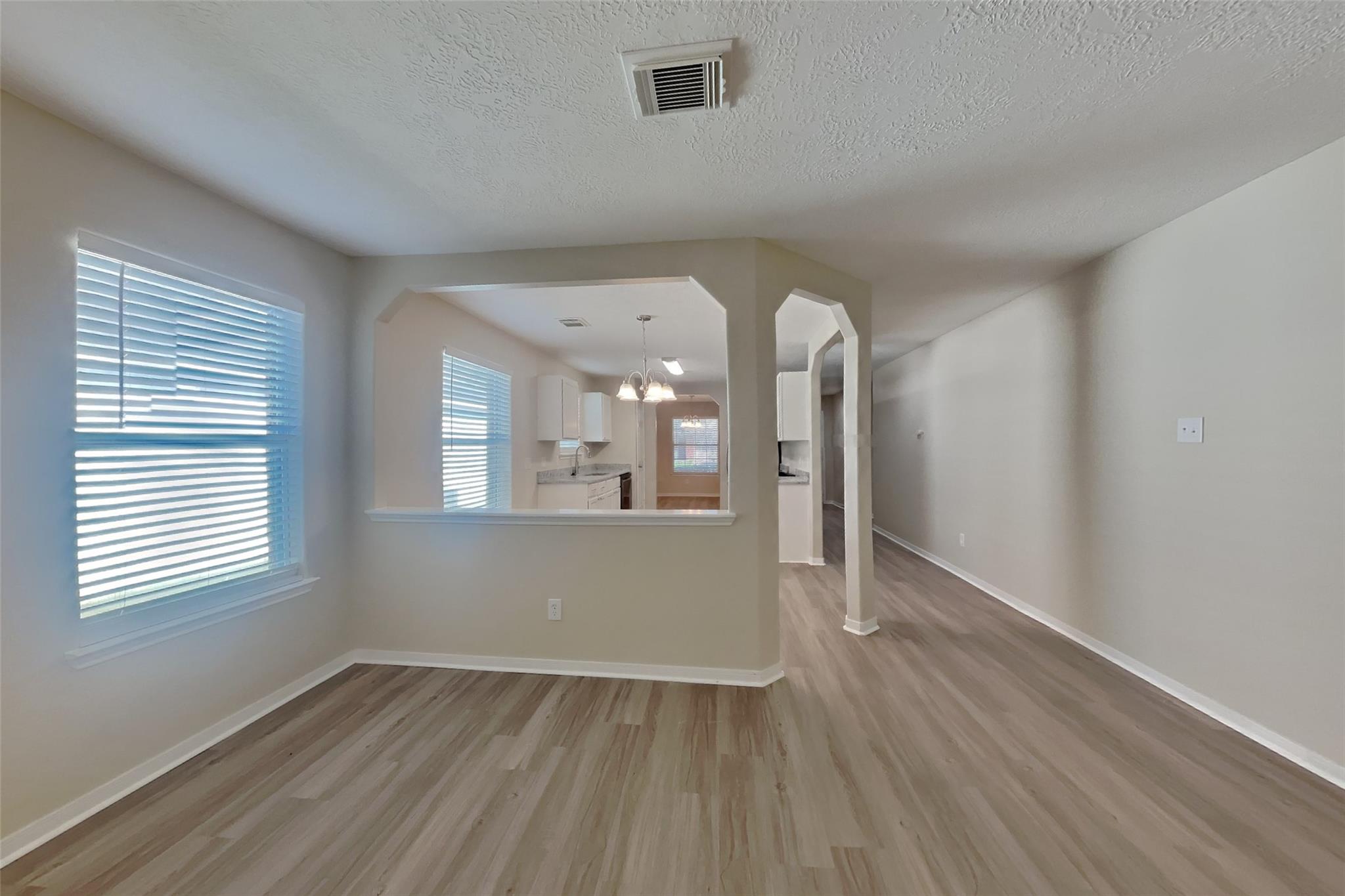 5014 Woodland Meadows Lane