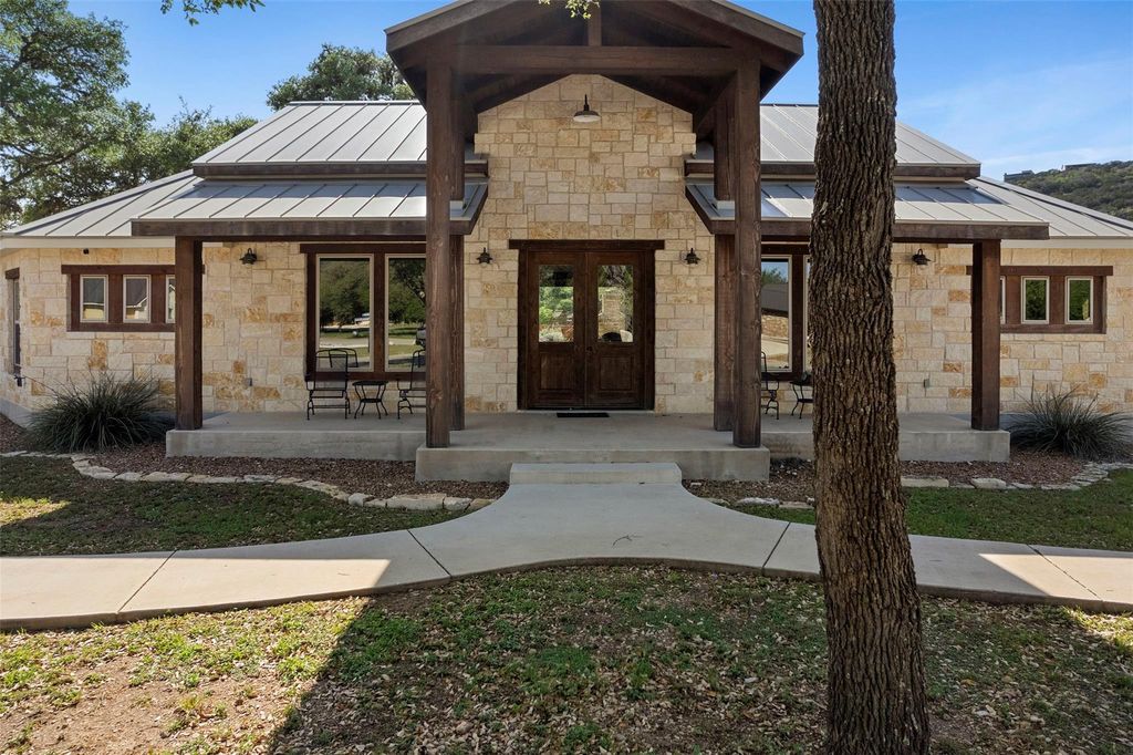 Photo of 11 Stepping Stone, Concan, TX 78838 (MLS # 23391223)
