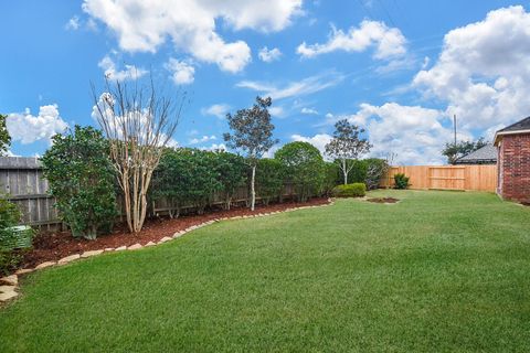 Tiny photo for 1215 Pendergrass Trail, Sugar Land, TX 77479 (MLS # 17295739)