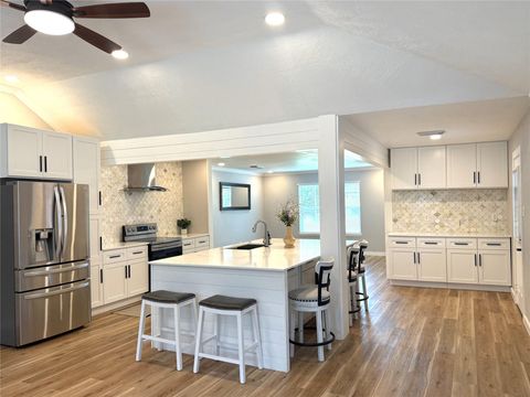 603 Springwood Drive Conroe TX 77385
