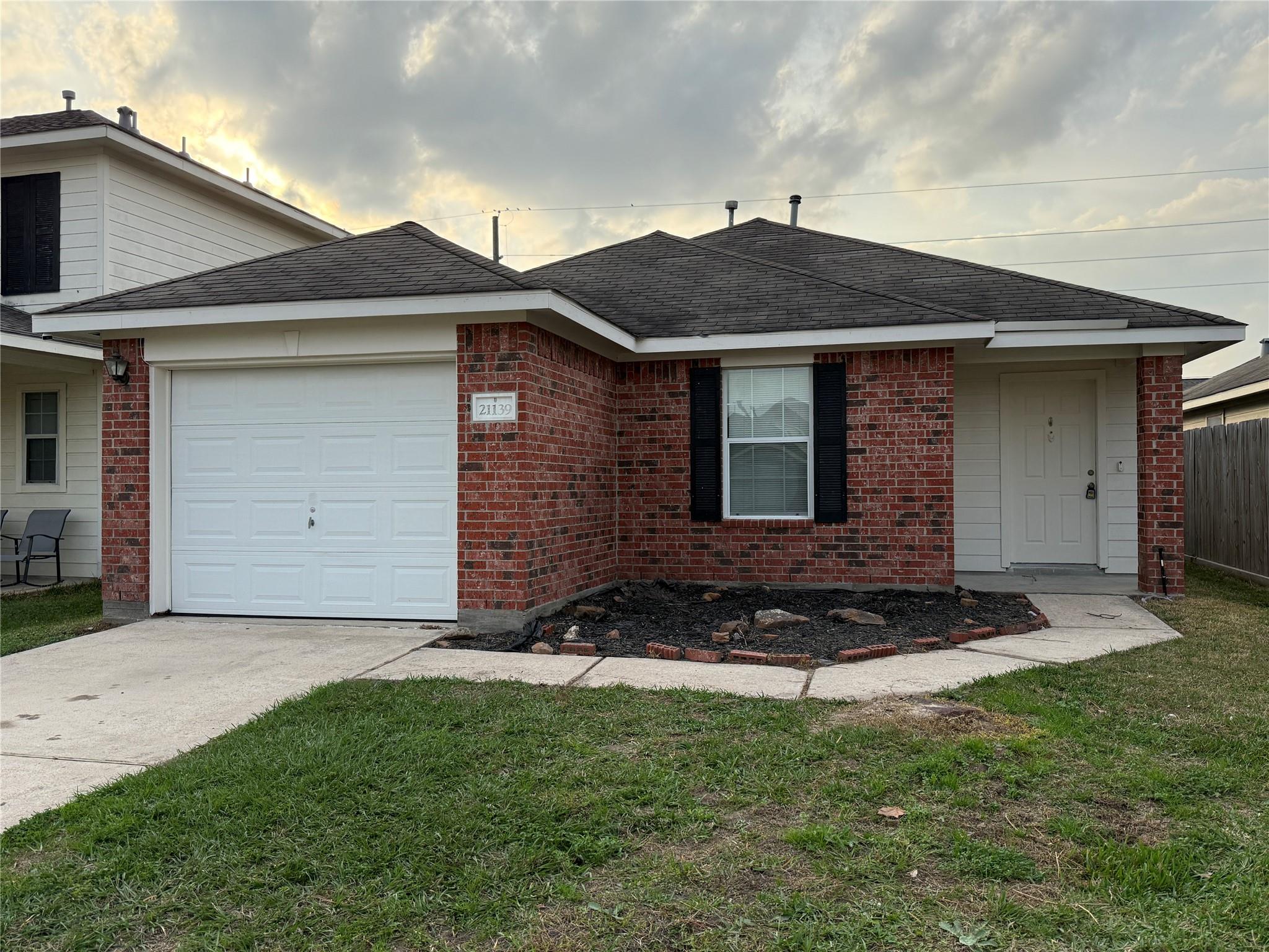 21139 Kenswick Meadows Court