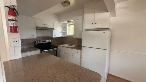 Photo of 1906 Binz Street #05, Houston, TX 77004 (MLS # 86069808)