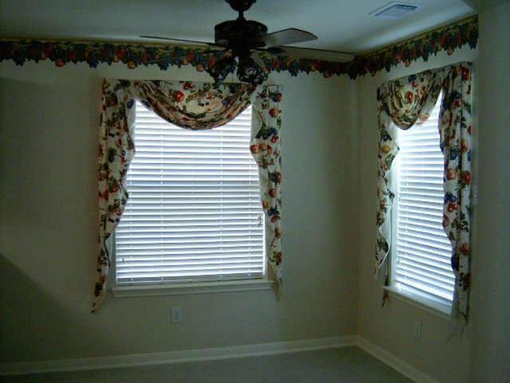 Photo of 15610 Copano Bay Drive, Sugar Land, TX 77498 (MLS # 33275312)