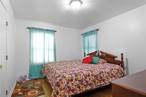 Tiny photo for 6651 Crestmont Street, Houston, TX 77033 (MLS # 93476419)