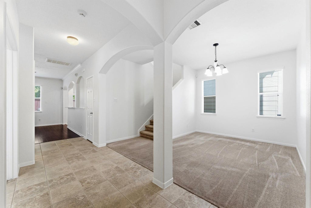 Photo of 6407 Wilshire Ridge Rdg, Houston, TX 77040 (MLS # 10974265)