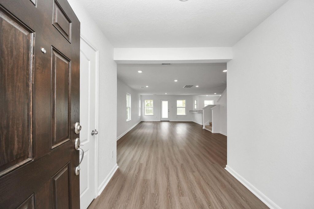 Photo of 12722 Camellia Glade Lane, Houston, TX 77044 (MLS # 11293567)