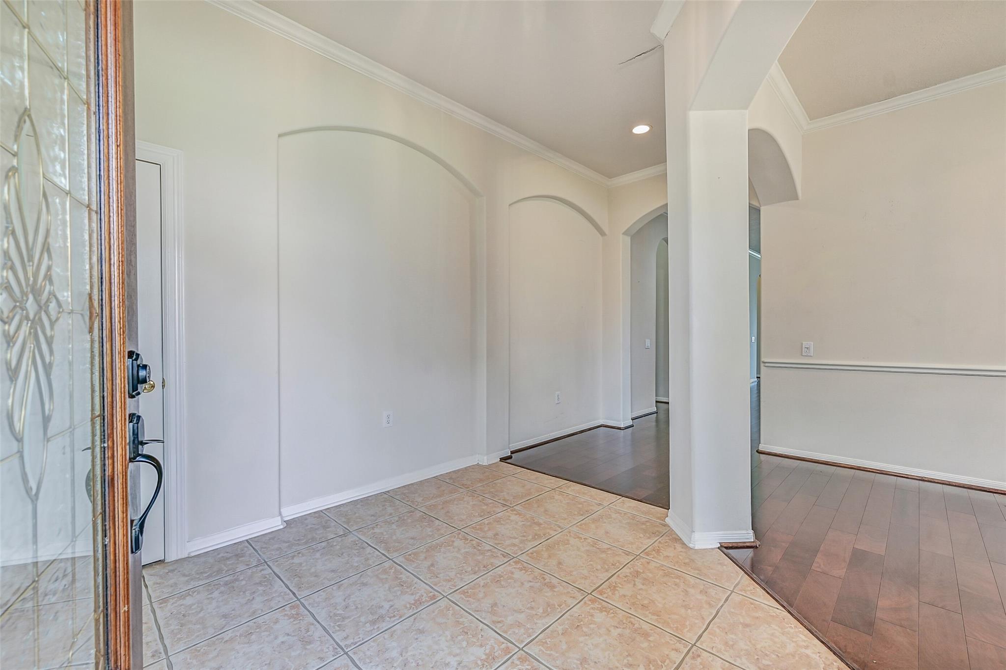 1448 N Riviera Circle