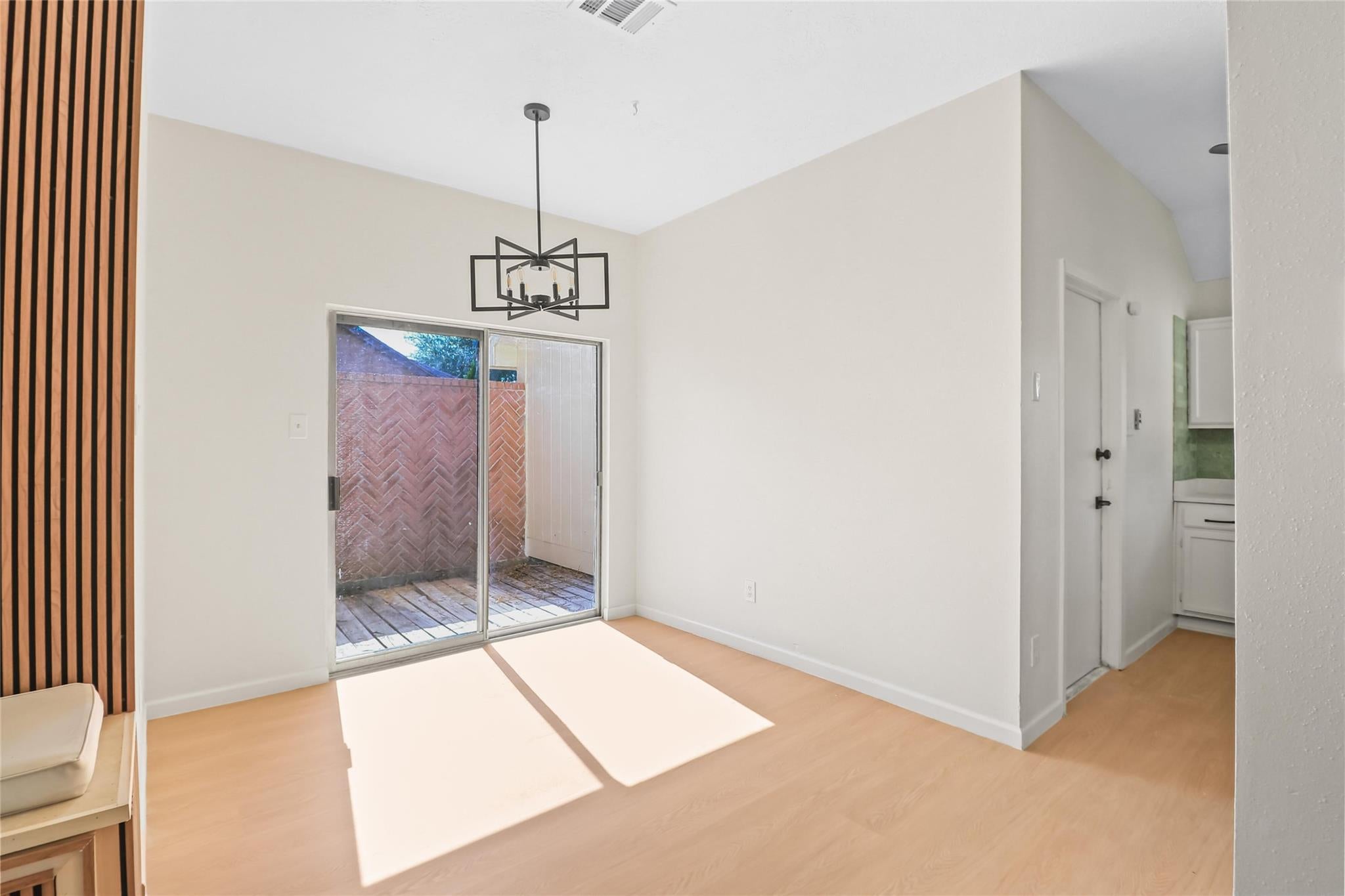 2807 Custer Drive