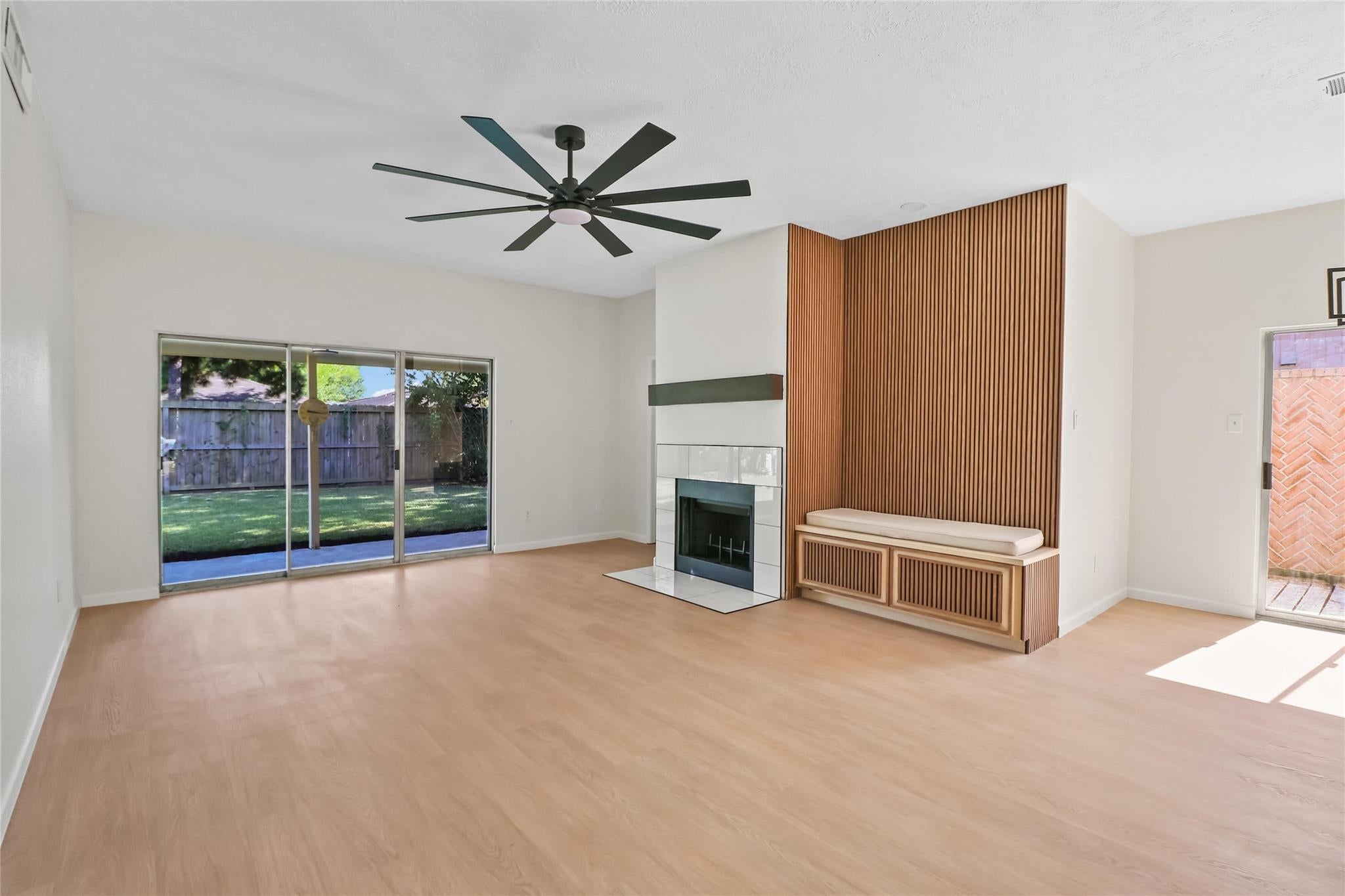 2807 Custer Drive