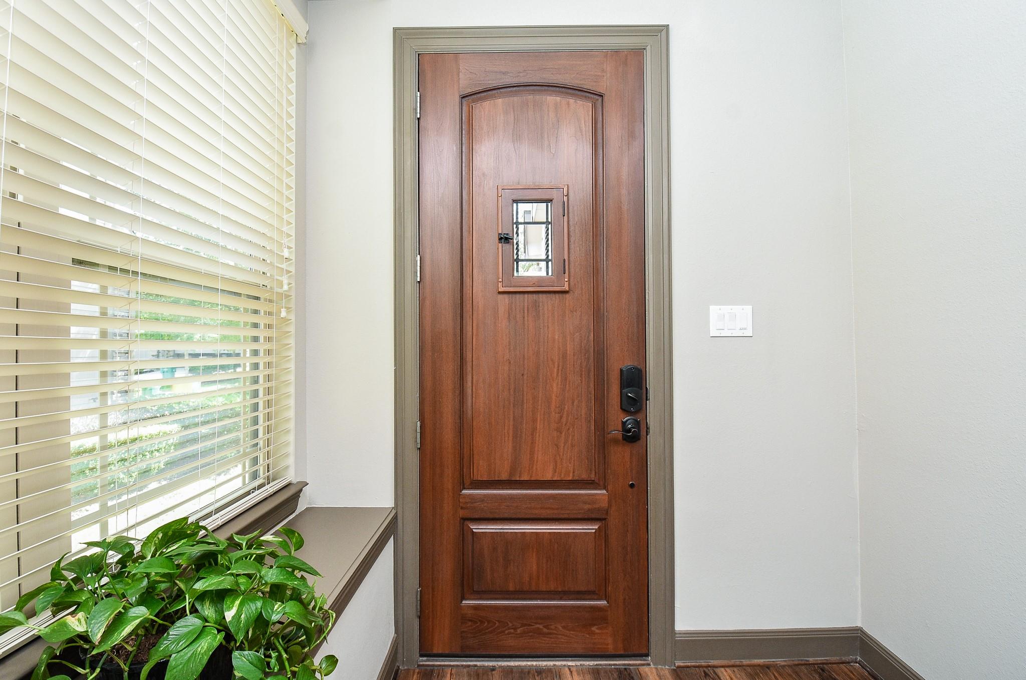 78 Aventura Place