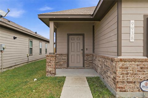 Tiny photo for 9938 Yanet Grove Lane, Houston, TX 77044 (MLS # 86875597)