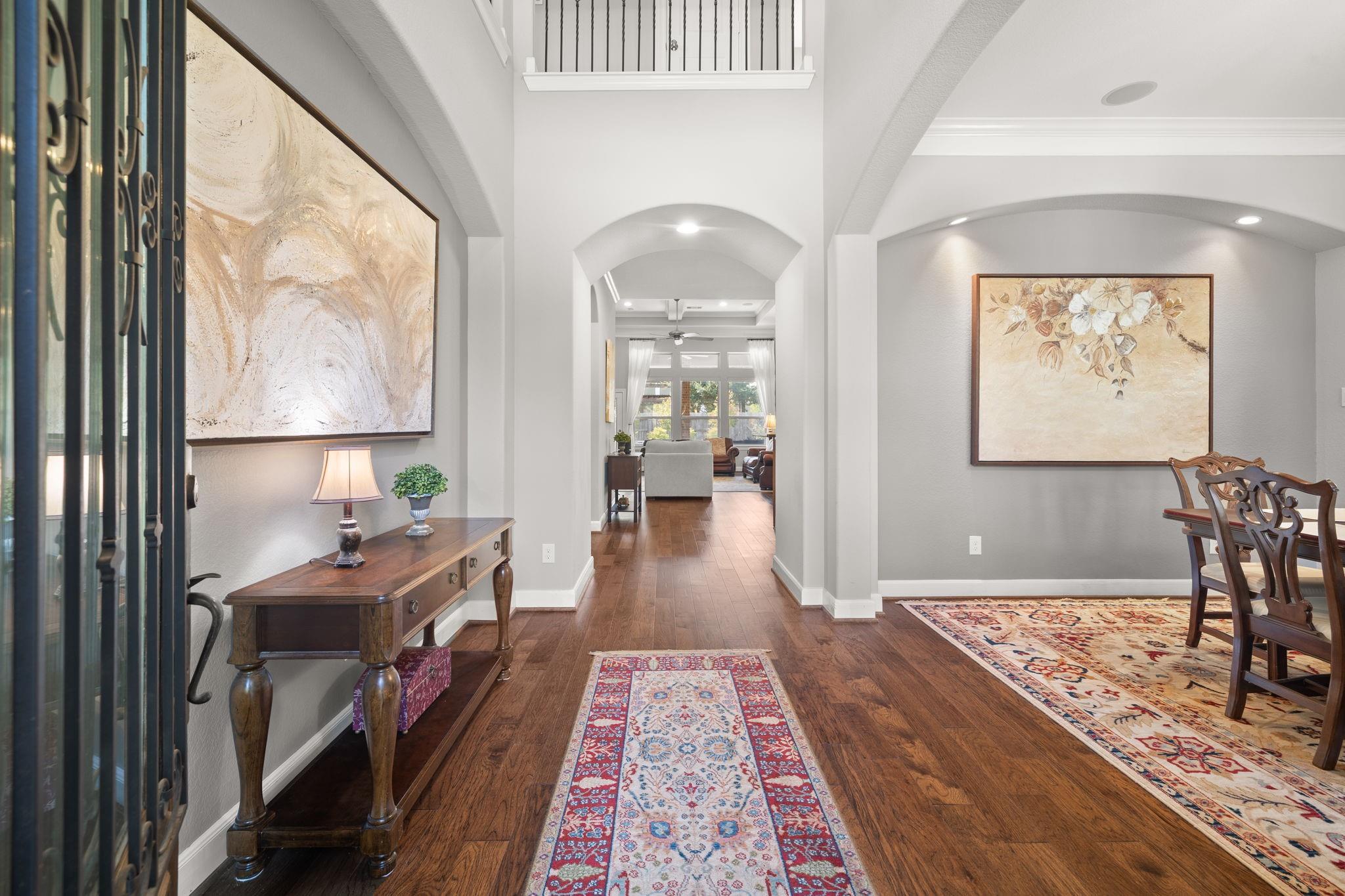 11 Canoe Bend Drive