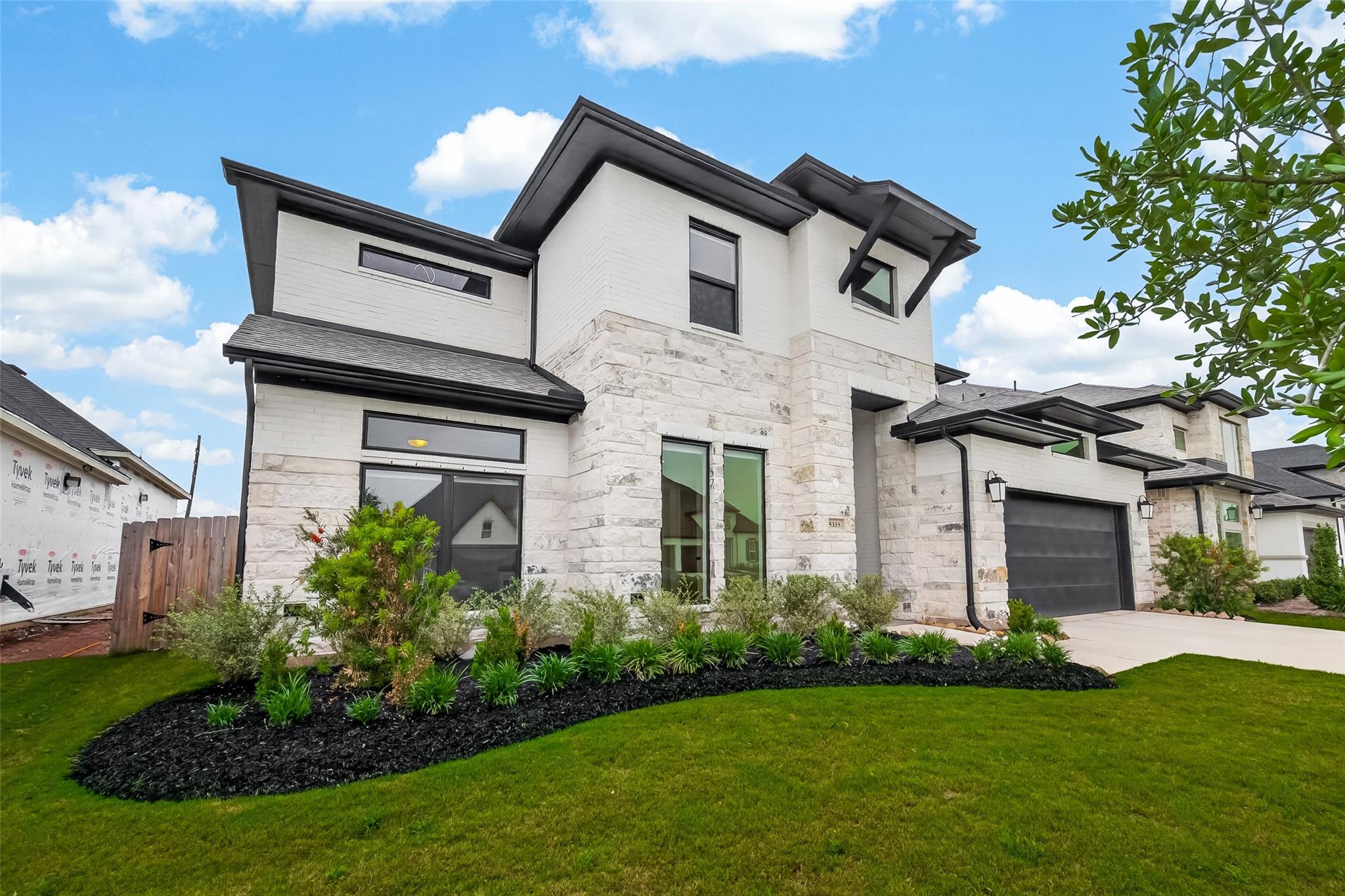 5335 Gilded Estates Drive
