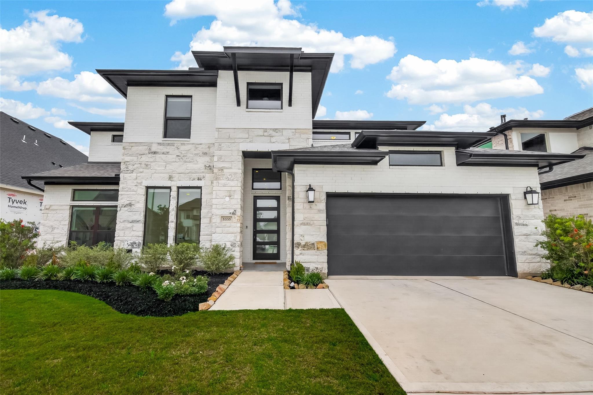 5335 Gilded Estates Drive