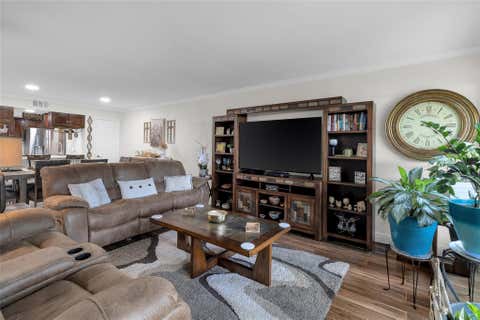 Tiny photo for 23 April Hill, Conroe, TX 77356 (MLS # 49339598)