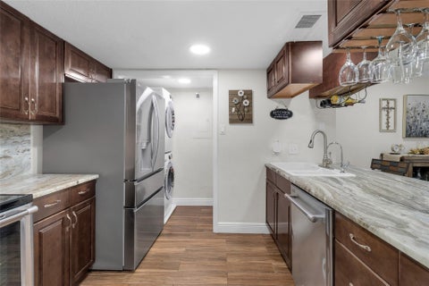 Tiny photo for 23 April Hill, Conroe, TX 77356 (MLS # 49339598)