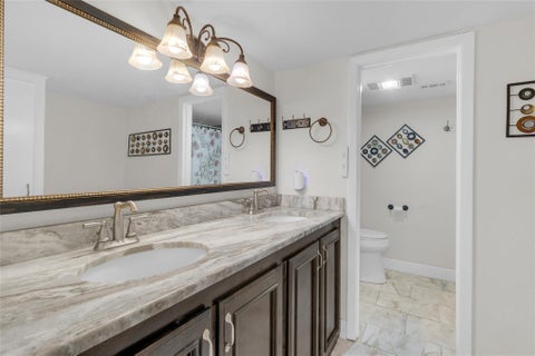 Tiny photo for 23 April Hill, Conroe, TX 77356 (MLS # 49339598)