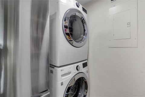 Tiny photo for 23 April Hill, Conroe, TX 77356 (MLS # 49339598)
