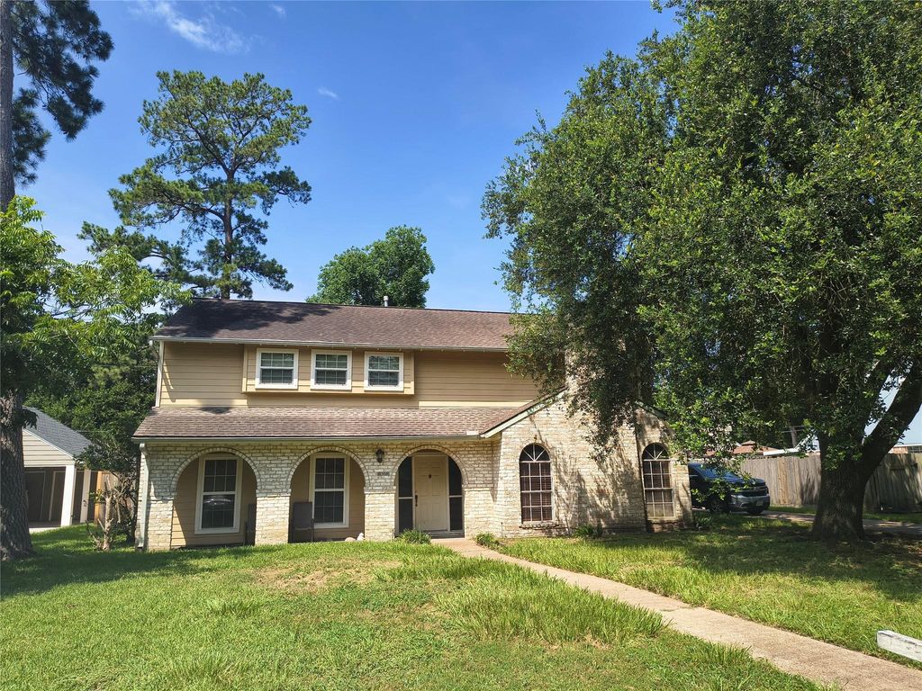 Photo of 19323 Dianeshire Drive, Spring, TX 77388 (MLS # 95282073)