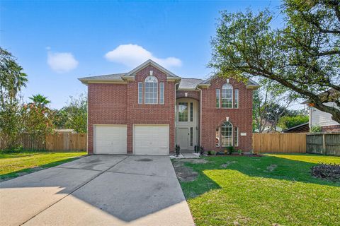 Photo of 7926 Sundance Court, Baytown, TX 77521 (MLS # 88773885)