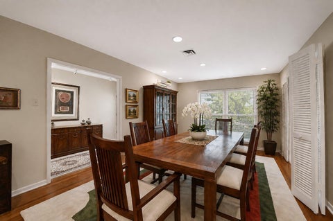 Tiny photo for 5626 Hummingbird Street, Houston, TX 77096 (MLS # 16698816)