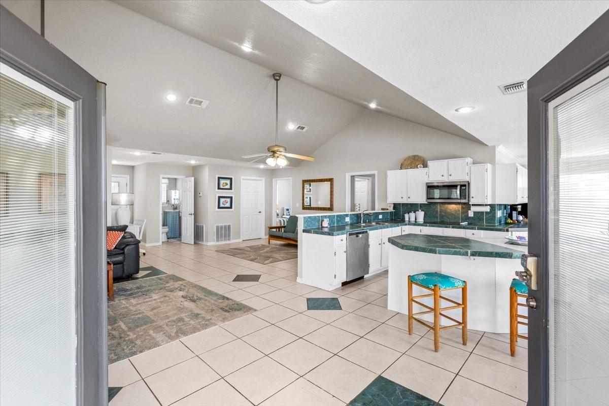 970 Gulfview Drive