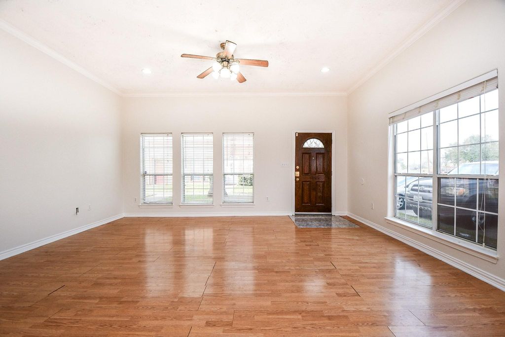 Photo of 4230 Benard Ct, Pasadena, TX 77503 (MLS # 83970878)