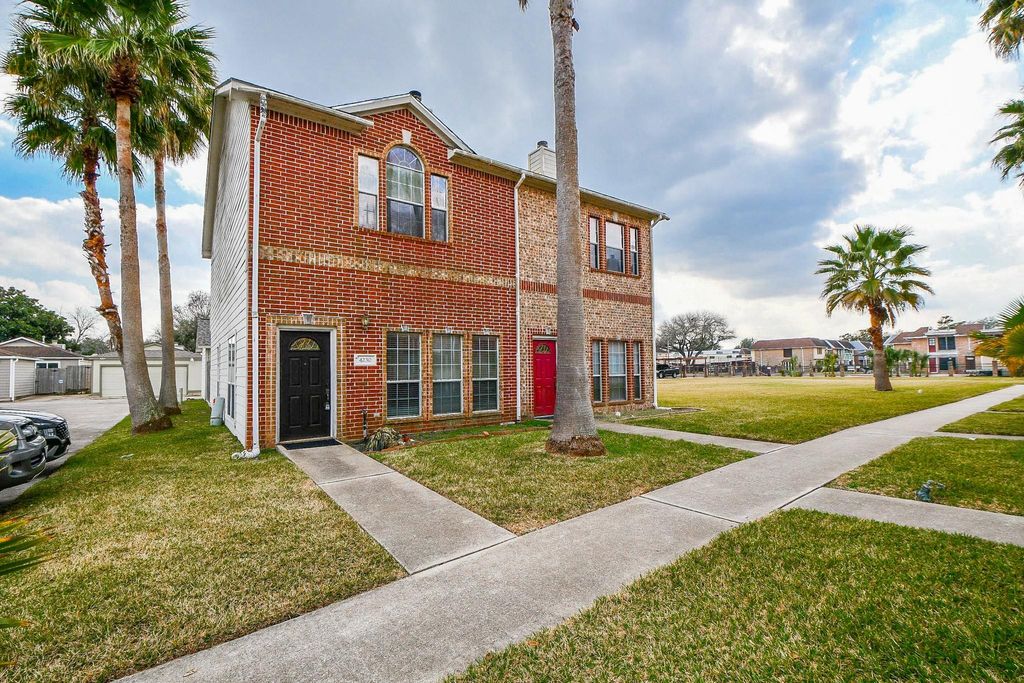 Photo of 4230 Benard Ct, Pasadena, TX 77503 (MLS # 83970878)