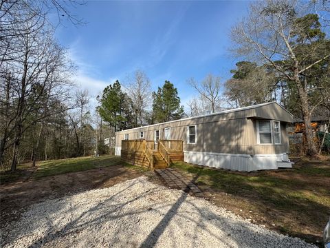 Mobile Home For Rent - 15840 Lowell<br/> Montgomery, TX 77316