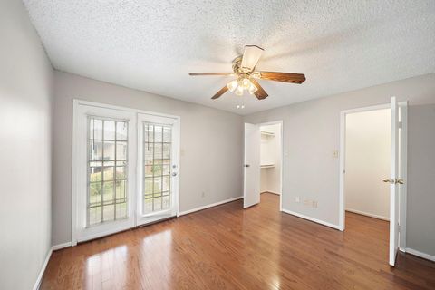 Photo of 7402 Alabonson Road #506, Houston, TX 77088 (MLS # 87482104)