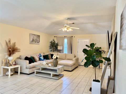 Photo of 5329 Tallowpine Terrace, Katy, TX 77493 (MLS # 96705642)