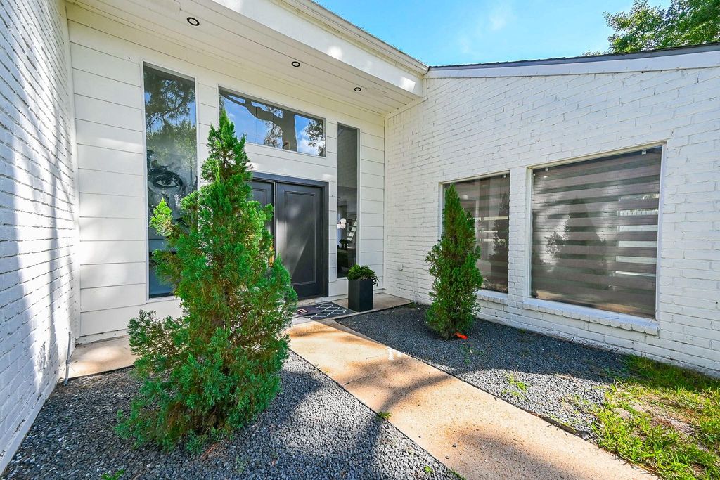 Photo of 4627 Turf Valley Drive, Houston, TX 77084 (MLS # 96613532)