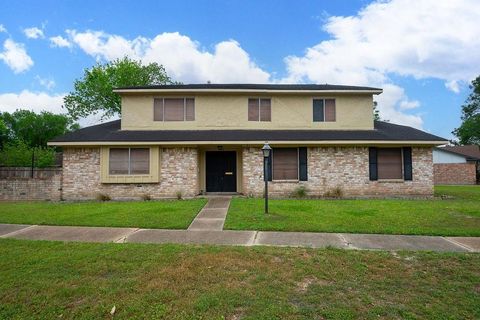 Photo of 9103 Meaux Drive, Houston, TX 77031 (MLS # 32726706)
