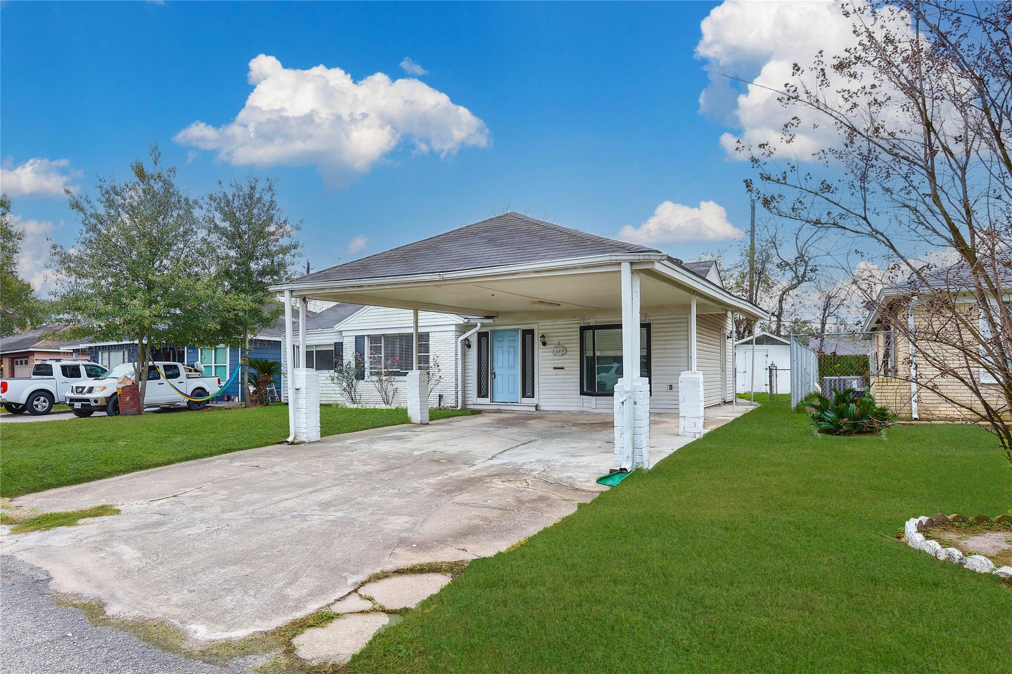 8718 Pattibob Street