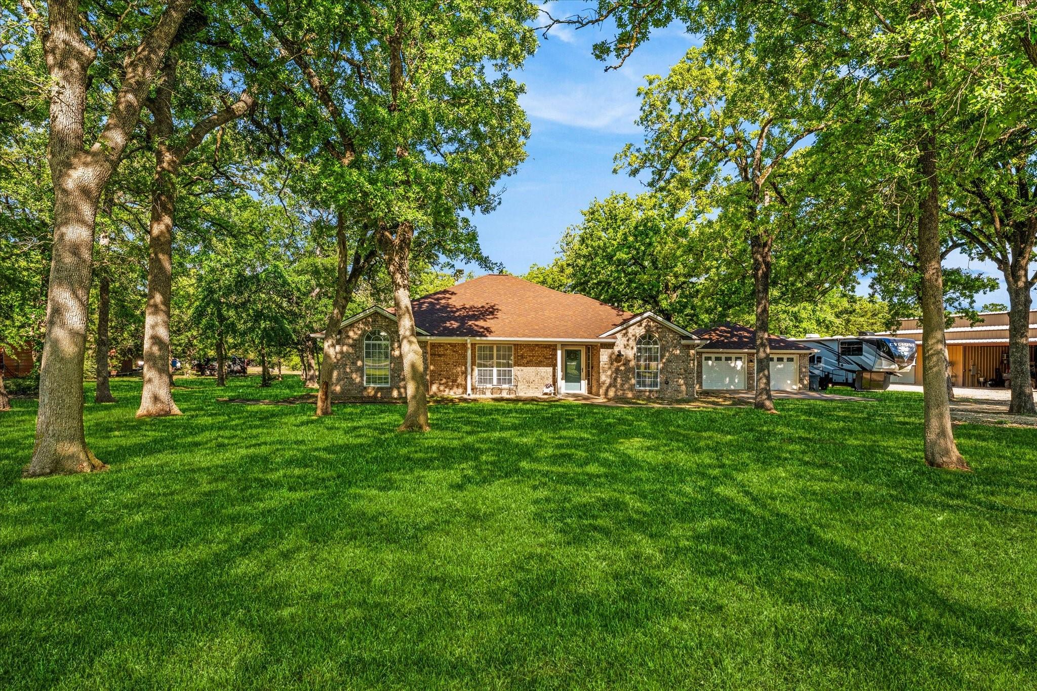 2525 Peach Creek Road