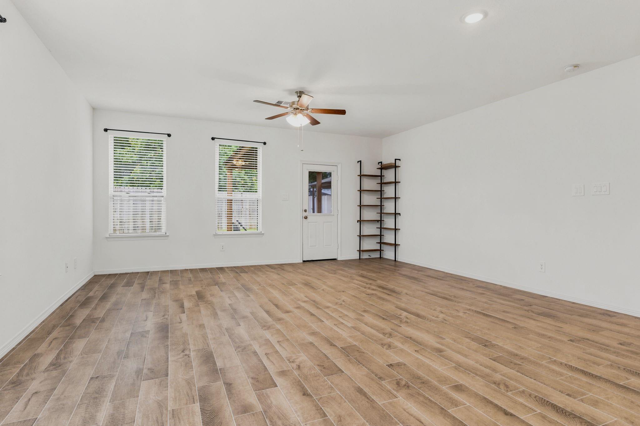14449 Sunny Bend Way