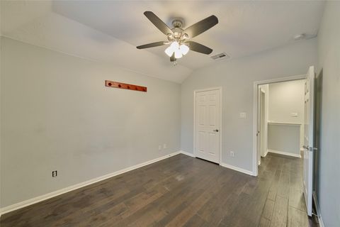 Tiny photo for 87 Benedict Canyon Loop, The Woodlands, TX 77382 (MLS # 68944249)