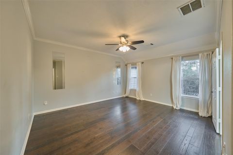 Tiny photo for 87 Benedict Canyon Loop, The Woodlands, TX 77382 (MLS # 68944249)