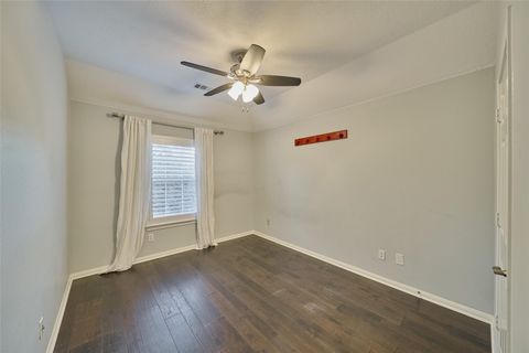 Tiny photo for 87 Benedict Canyon Loop, The Woodlands, TX 77382 (MLS # 68944249)