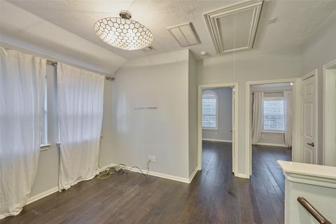 Tiny photo for 87 Benedict Canyon Loop, The Woodlands, TX 77382 (MLS # 68944249)