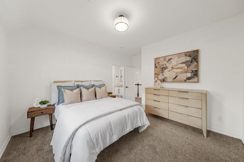 Tiny photo for 2811 Waters Lake Lane, Missouri City, TX 77459 (MLS # 65728642)