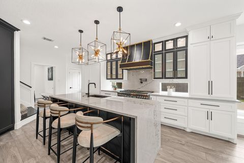 Tiny photo for 2811 Waters Lake Lane, Missouri City, TX 77459 (MLS # 65728642)