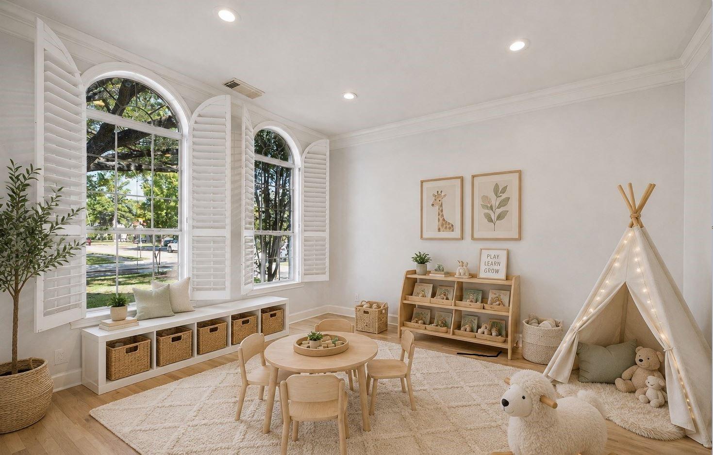 4601 Mimosa Drive