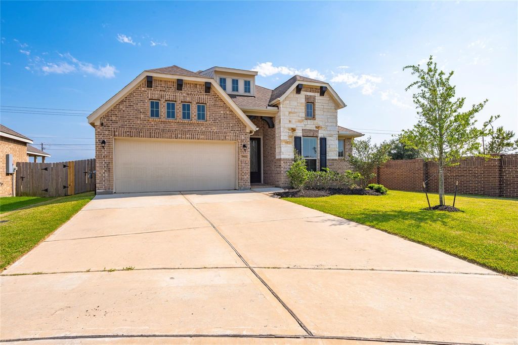 Photo of 7802 Bellwick Court, Pasadena, TX 77505 (MLS # 63783365)