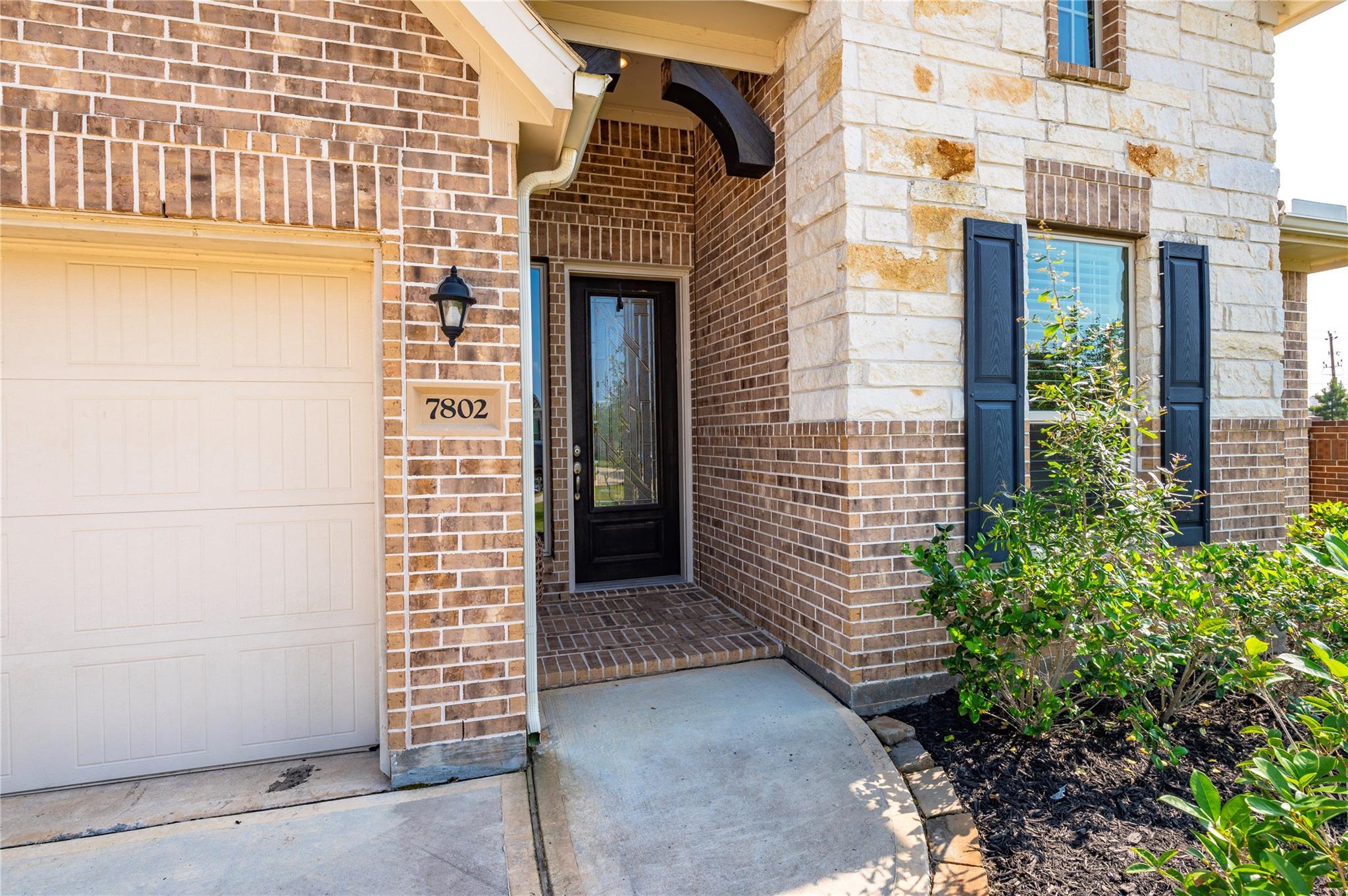 7802 Bellwick Court