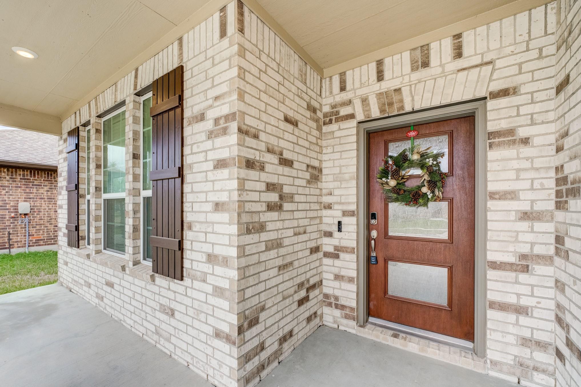 10739 Cliffs View Drive