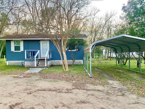 Homes For Sale - 110B S Beatty Avenue<br/> Livingston, TX 77351