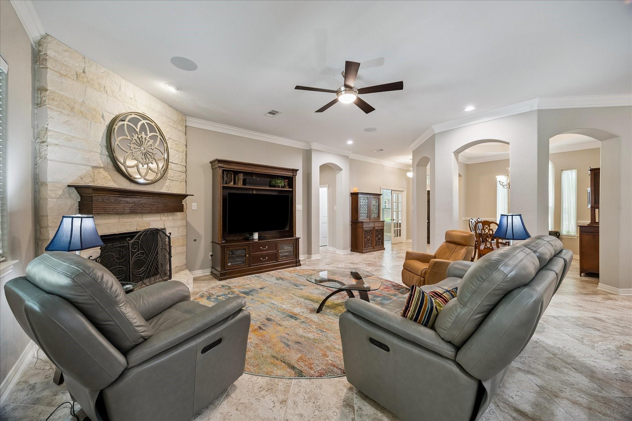 709 Forest Lane Court
